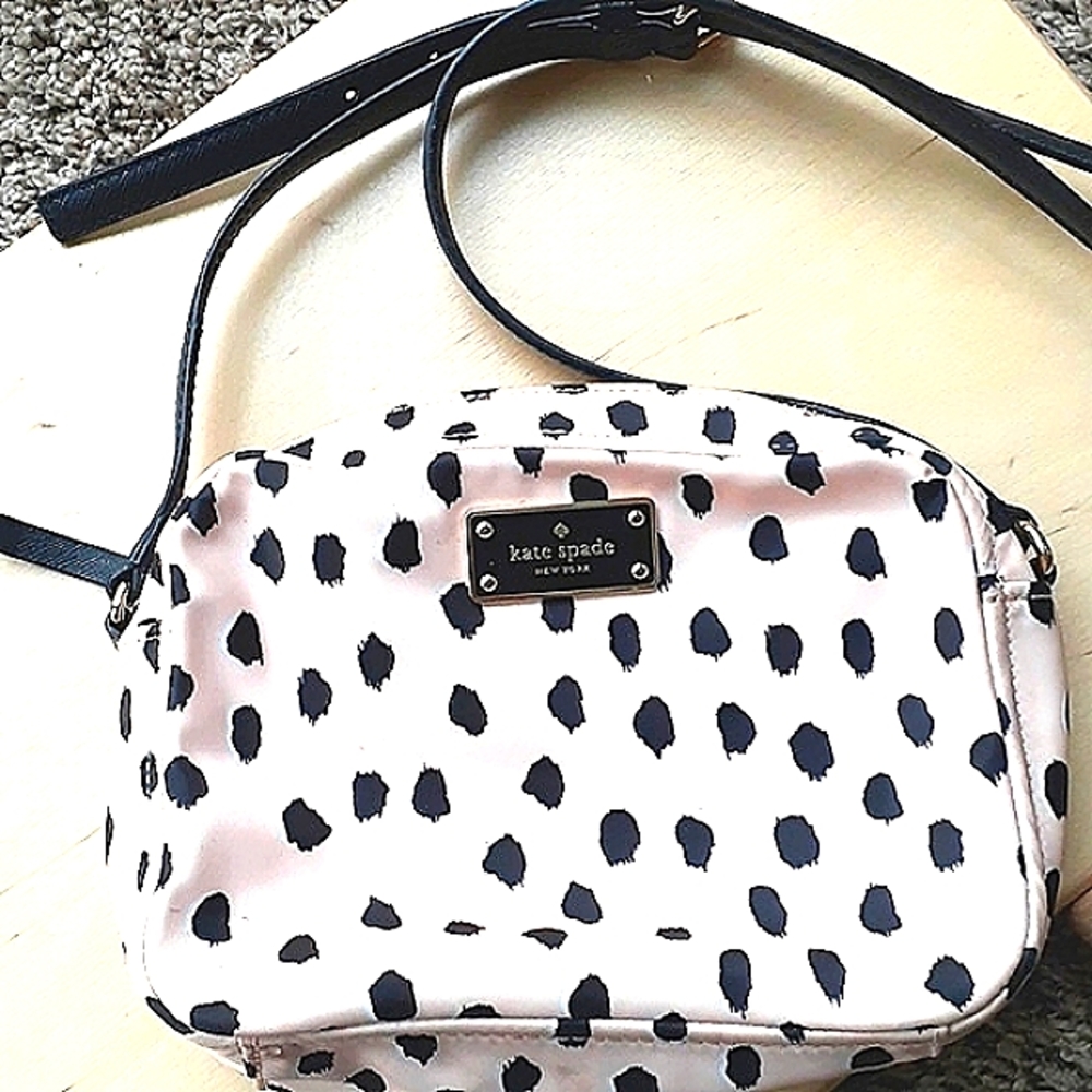 Kate Spade Light Pink and Black Crossbody Bag